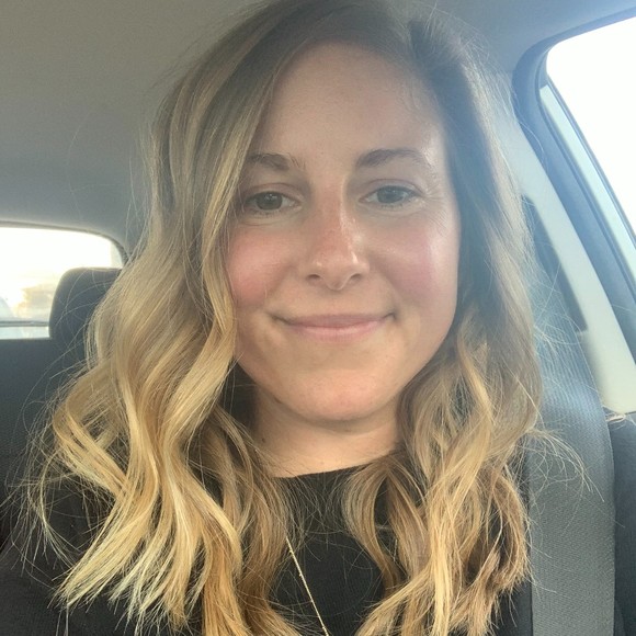 Meet your Posher, Becky - Picture 1 of 1